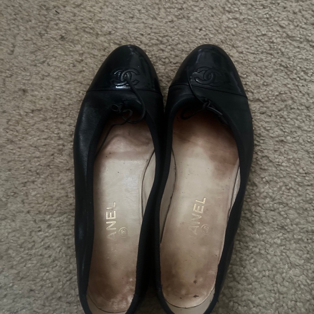 Authentic Chanel ballet flats